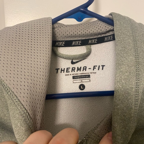 Nike sweatshirt, therma-fit - Picture 2 of 3
